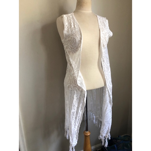 Beach cover up - Picture 3 of 3